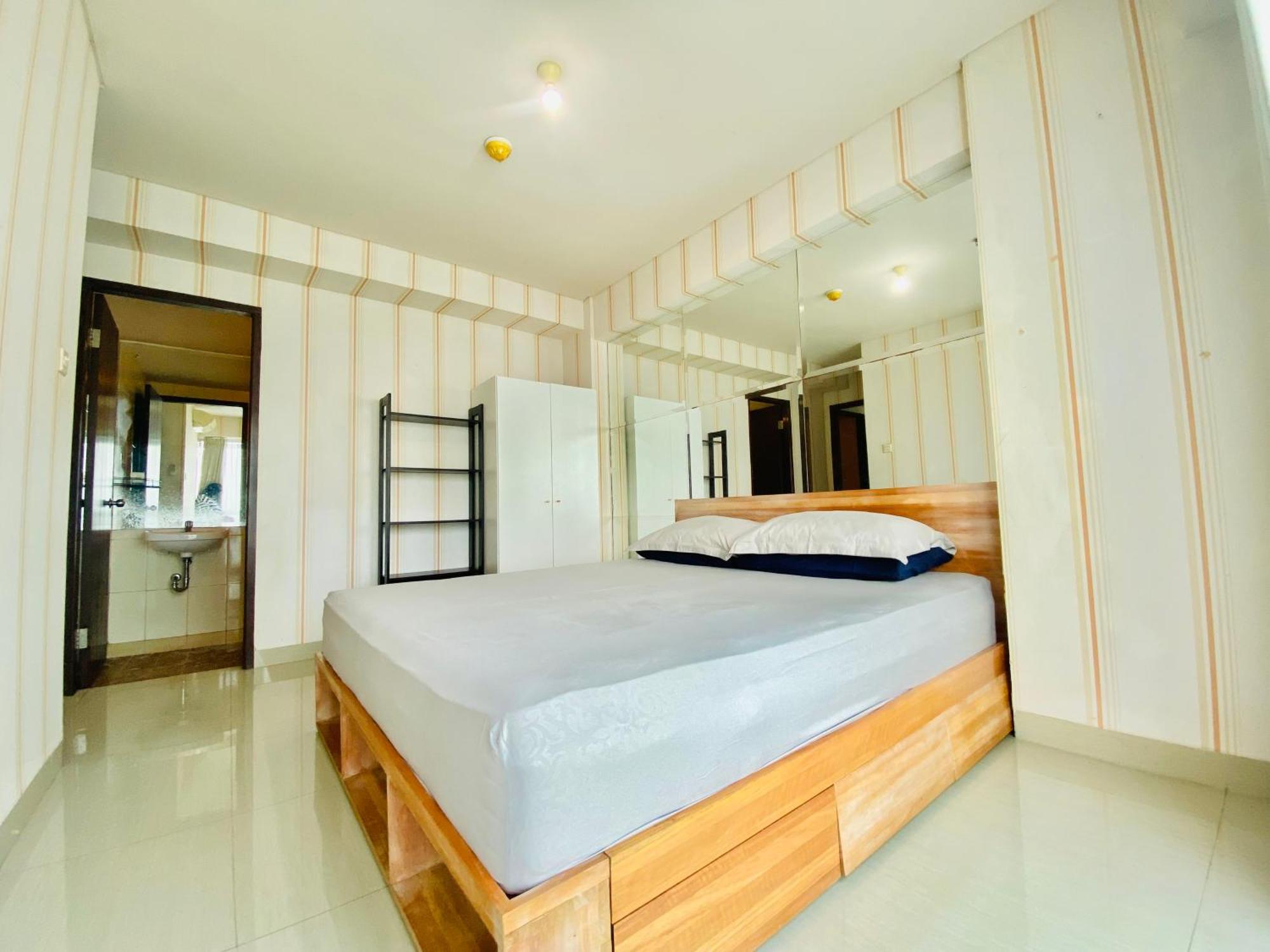 Callia Apartement Golf View Pulo Mas Jakarta Timur Exterior photo